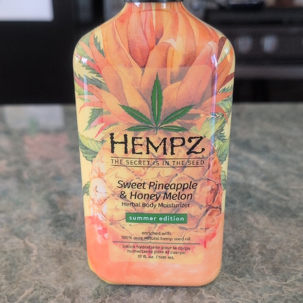 Hempz Summer Edition Sweet Pineapple & Honey Melon Moisturizer